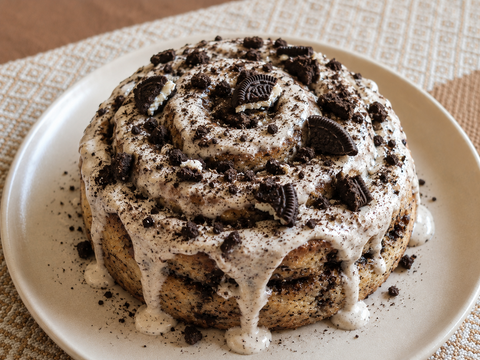 Cookies & Cream Rolls
